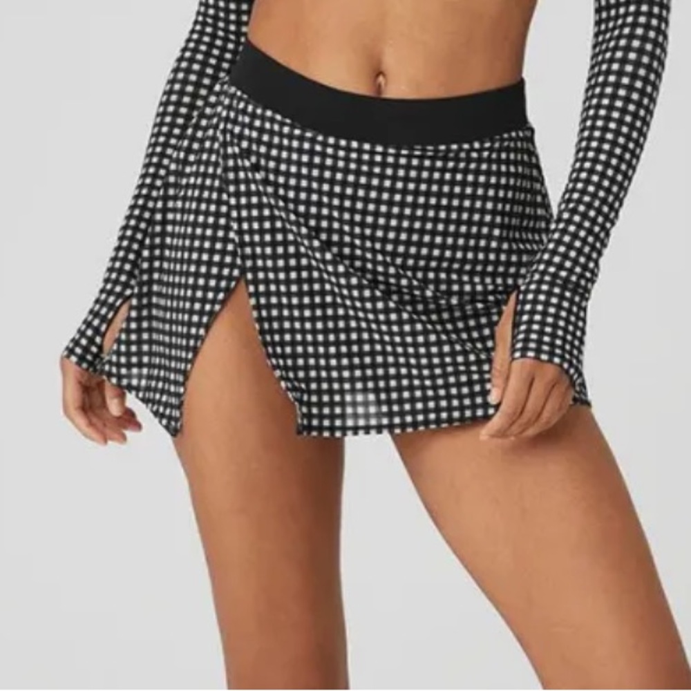 Alo Yoga Mesh Gingham Skirt / WORN ONCE / Medium